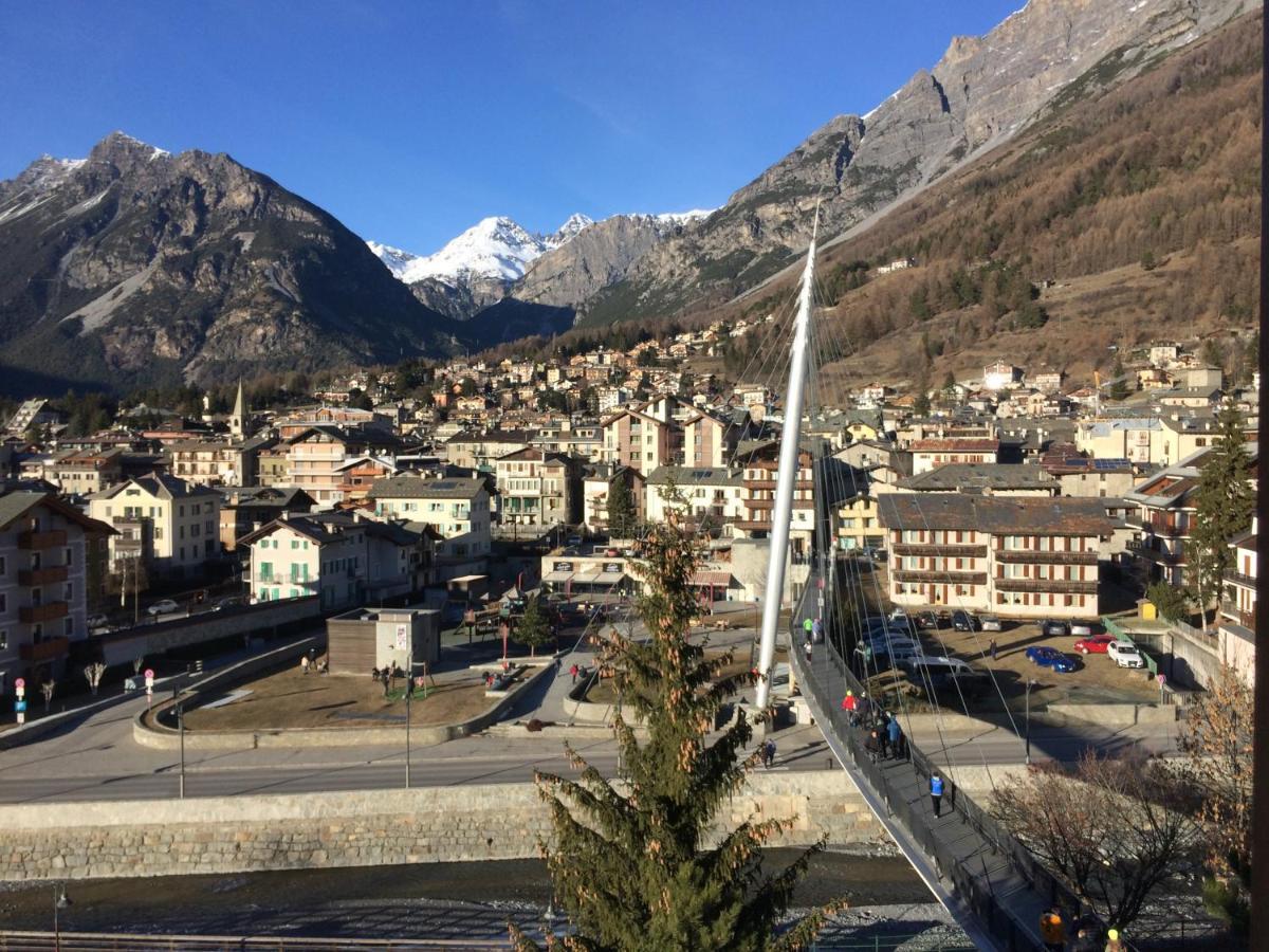 Pista Stelvio Loft Lumiere Διαμέρισμα Μπόρμιο Εξωτερικό φωτογραφία